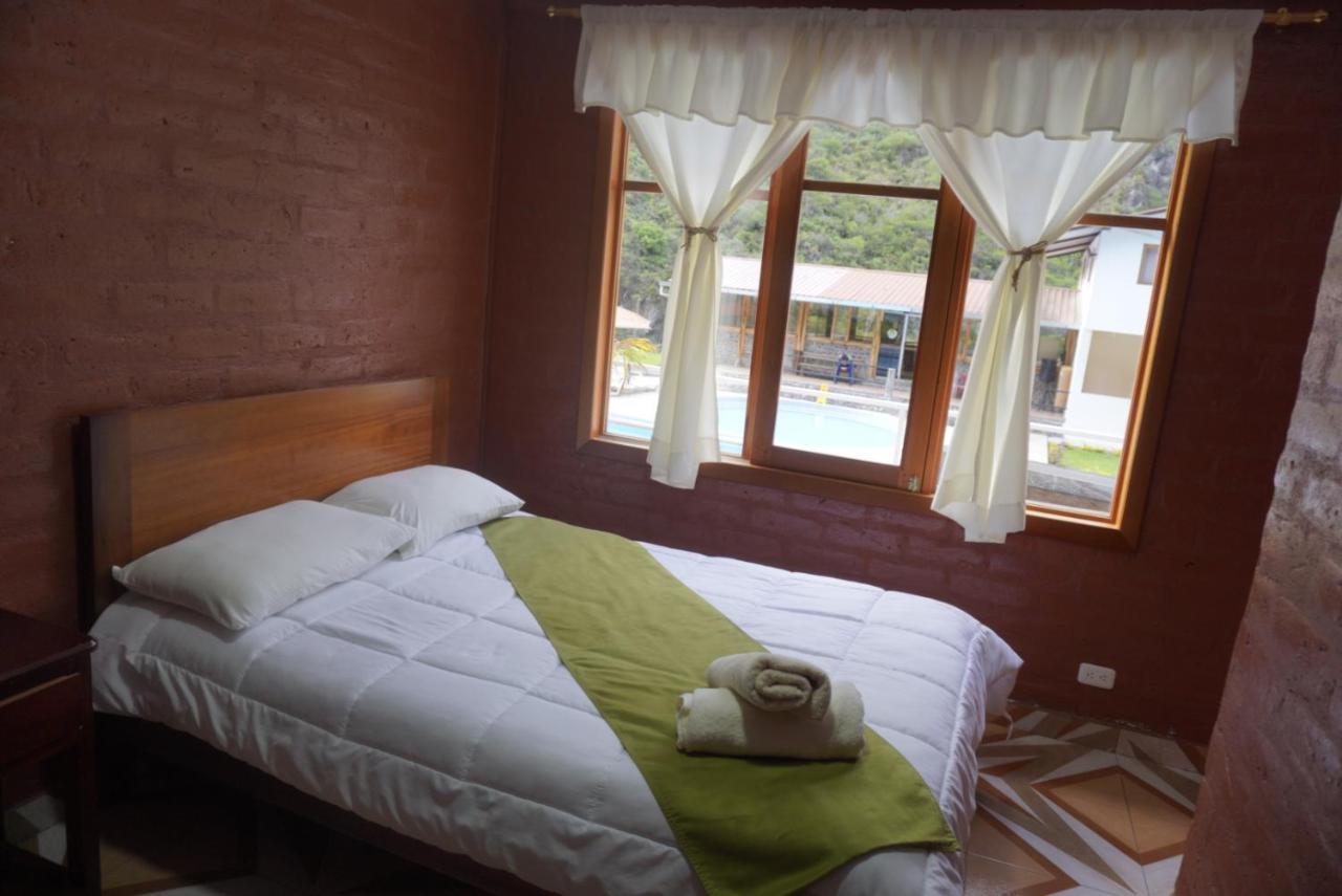 Playita Salomon Hotell Baños Exteriör bild