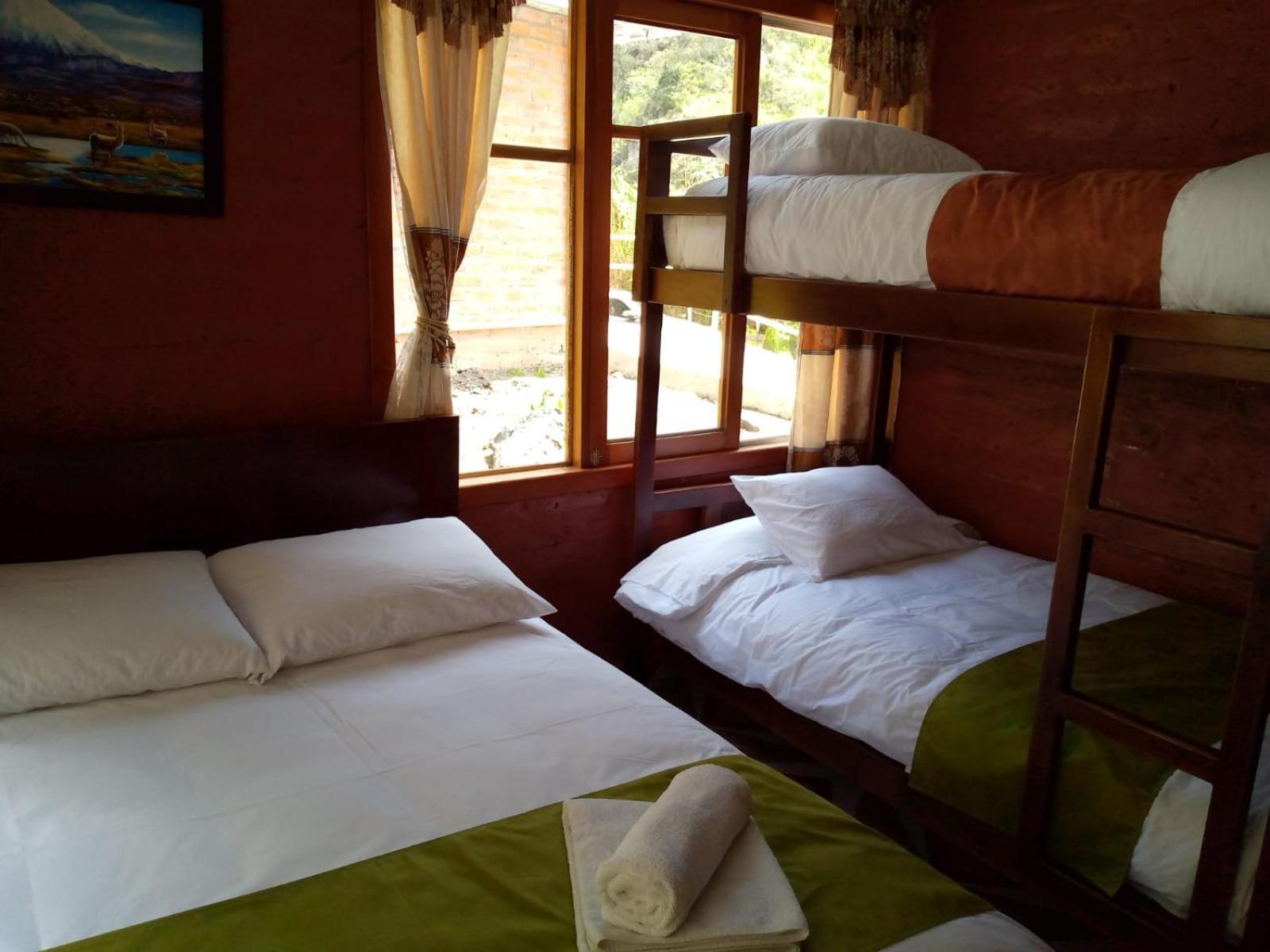 Playita Salomon Hotell Baños Exteriör bild
