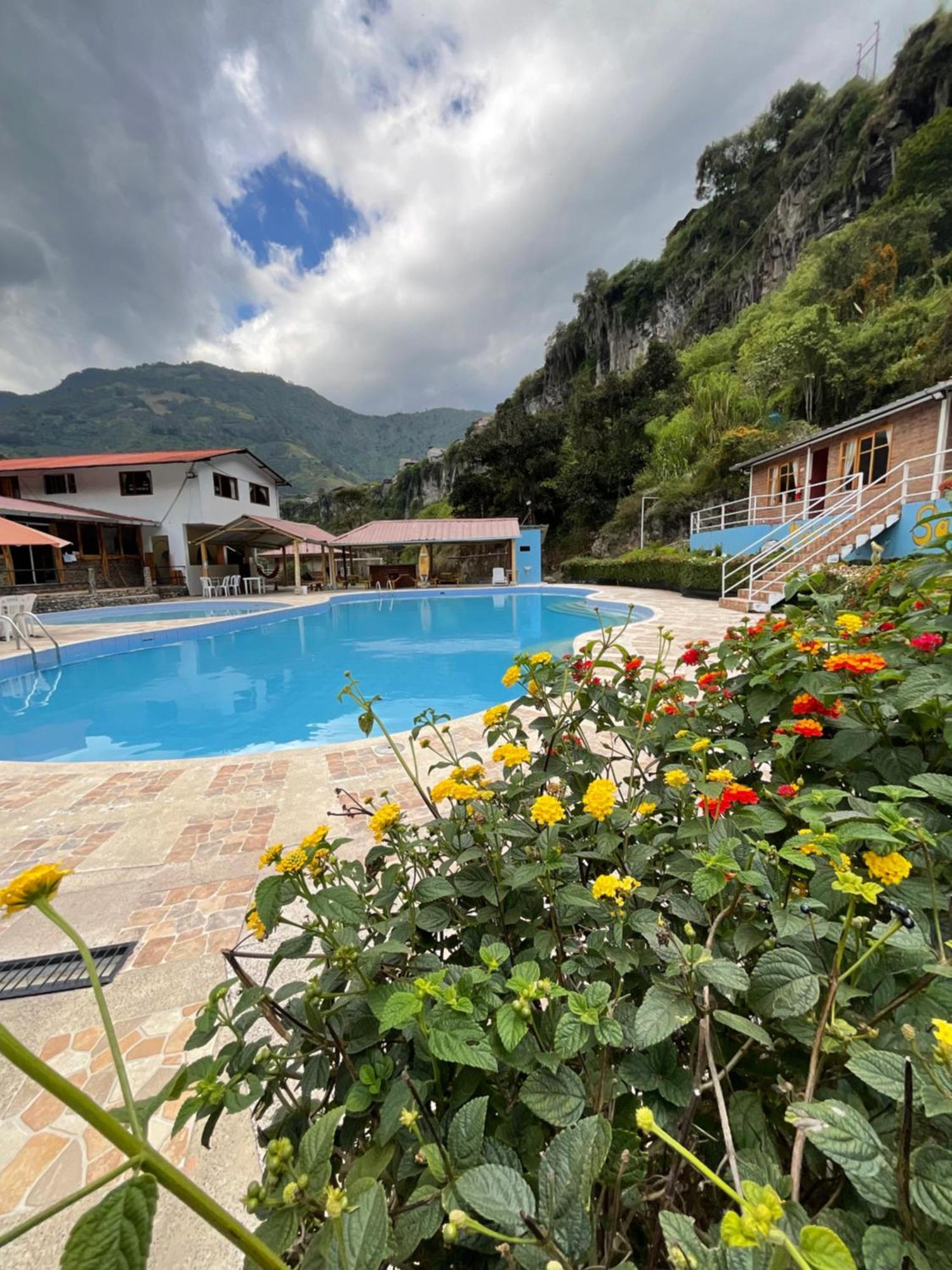 Playita Salomon Hotell Baños Exteriör bild